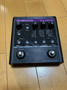 TC-Helicon VoiceTone Synth Vocal Effects Processor Guter Zustand - Bild 1 von 4