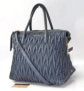 Auténtico bolso de mano y hombro de cuero azul marino MIU MIU #59483 - Imagen 1 de 17