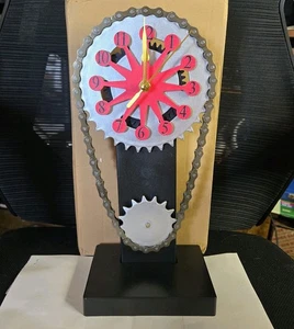 NEW IN BOX! Gear Clock With Moving Gears Large Decorative Clocks For Living Room - Picture 1 of 9