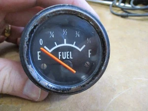 HOLDEN LC LJ GTR XU1 TORANA DASH GAUGE FUEL PETROL - Picture 1 of 4
