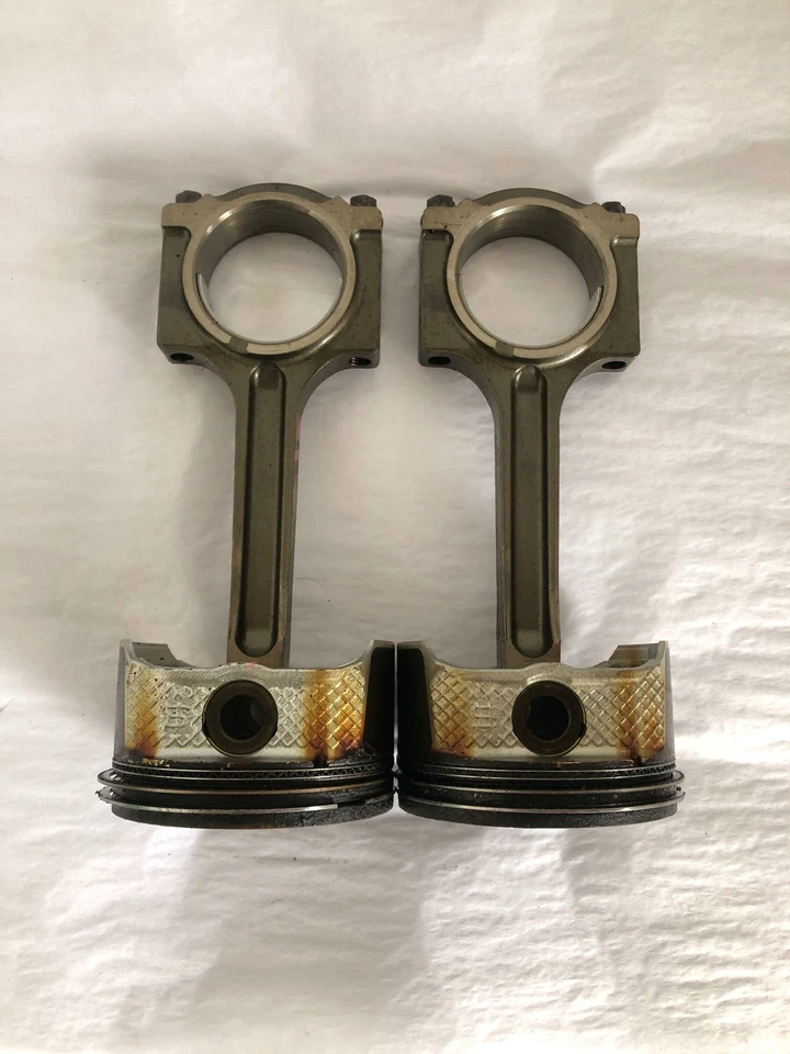 MAZDA 3 2010-2011 pistón de dos motores con conjunto de varilla de conexión 2,0 L G OEM Foto 1 de 4