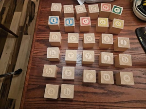 Lot of 28 Children's Embossed Building Blocks - Picture 1 of 6