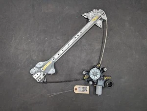 Front Right Door Window Regulator w/ Motor 2021 Toyota RAV4 85710-0R010 19 - 24 - Picture 1 of 7