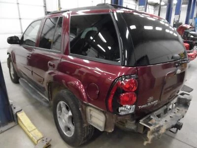 二手左门镜 适合:2005 雪佛兰 Trailblazer Power 带整体转弯 s — 第 1/4 张图片