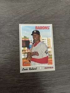 2019 Topps Heritage Minors Luis Robert #154 - Picture 1 of 2