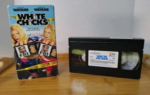 White Chicks - VHS Movie 2004 Shawn Marlon Wayans Bros. π½ Free Shipping - Foto 1 di 13