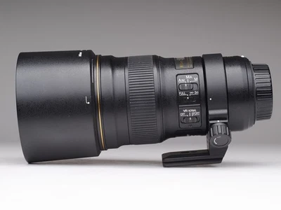 Nikon AF-S 300mm f/4 VR PF ED inkl. iShoot RT-1 - Bild 1 von 4