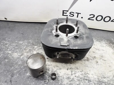 1974 年雅马哈 DT 250 DT250A 气缸桶和活塞 2814 — 第 1/4 张图片