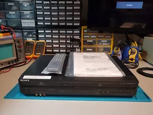 Sony SLV-D380P DVD VCR Combo Player Hi-Fi Stereo VHS Recorder w/Remote-SERVICED - Picture 1 of 8