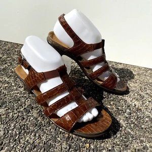 SAS Allegro Womens Leather Sandals Sz 8.5 Brown Croc Embossed Buckle Comfort - Picture 1 of 11