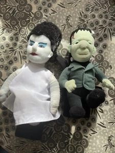 Stuffins Frankenstein & Bride 1999 Universal Studios Monsters peluche 9" con guante - Imagen 1 de 7