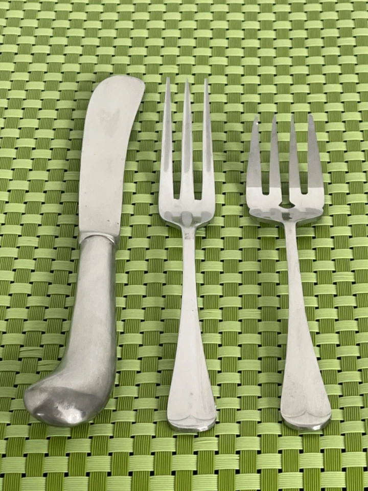 Cubiertos Oxford Hall SAGAMORE acero inoxidable brillante Japón/Corea ELECCIÓN B36G Foto 1 de 1