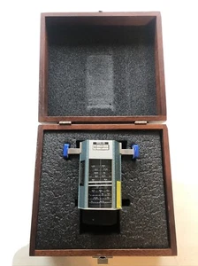 TRG A551 Direct Reading Frequency Meter WR-28 UG-599/U Waveguide 26.5 - 40 GHz - Picture 1 of 12