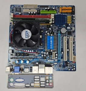 Gigabyte GA-MA78GM-US2H Motherboard w/ AMD Phenom 9500 @ 2.2GHz, 2GB Memory - Picture 1 of 7