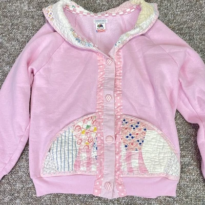 Sudadera De Colección Sheila Lee Para Mujer Grande Rosa Retazos Edredón Botón Años 80 EE. UU. Foto 1 de 4