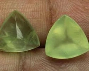 Natural Prehanite Natural Trillion Faceted Cut 6mm to 20mm Loose Gemstone - Picture 1 of 2