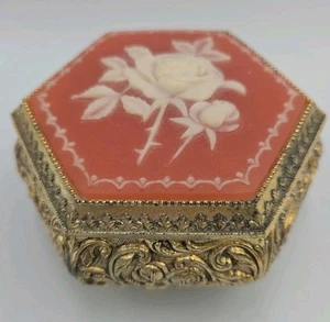 Vintage Sanko Cameo Of Roses Floral Music Trinket Jewelry Box EUC - Picture 1 of 8