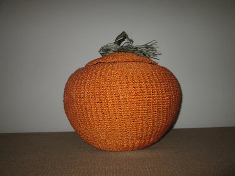 Large 12" x 14" Woven Orange Straw Pumpkin Basket w/ Lid Topper Cover