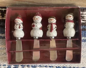 ✅4er Set Nikolaus Quadrat 5" Schneemann Käsemesser Streuer ~ Neu in Box - Bild 1 von 15