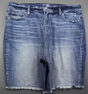 Women's 2021 Terra & Sky High Bermuda Shorts Stretch Raw Hem Size 16W (39x8) - Picture 1 of 8