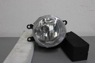Toyota 4runner 2018 2019 2020 luz antiniebla lateral derecha Foto 1 de 4