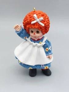 Impresionante adorno de recuerdo de sello vintage fregona superior Alexander Doll Company 1996 - Imagen 1 de 6