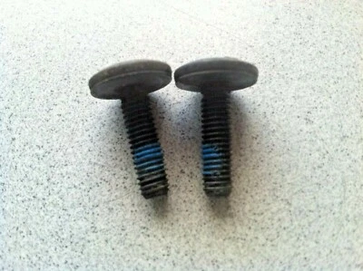 BMW 750i 750Li E65 E66 2005-2008 ~ 2 tornillos de fijación para capó ~ pieza OEM Foto 1 de 3