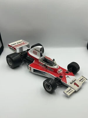 F1 MC LAREN M23 EMERSON FITTIPALDI #1 POLISTIL 1/16 DA COLLEZIONE - Immagine 1 di 4