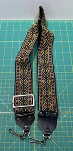 Retro Vintage Wide Woven Retro Hippie SLR/DSLR Camera Neck Strap - Picture 1 of 2