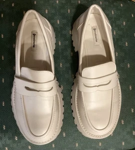 Stradivarius Lug Sole Ivory Loafers EU37/US7 - Picture 1 of 5