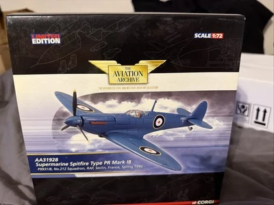 Corgi Supermarine Spitfire Type PR Mark IB 1:72 AA31928 1/72 Scale - Image 1 of 3