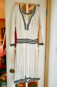 CATHERiNE MALANDRINO Couture Crochet Peekaboo Lined Knit Dress Size 8 White Navy - Picture 1 of 9