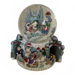 Kirkland Christmas Musical Snow Globe Revolving Base Penguins and Polar Bears - Picture 1 of 11