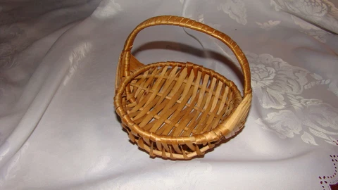 Woven Wicker Basket Childs Egg Gathering Basket Gods Eye Vtg Cover
