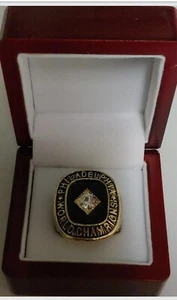 Wilt Chamberlain - 1967 Philadelphia 76ers Championship Ring W Wood Display Box - Picture 1 of 4