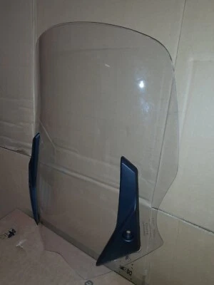 Parabrezza TMAX - Immagine 1 di 3