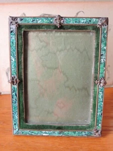 Charmant petit cadre en velours et métal dans les tons Vert années 1930 - Bild 1 von 3