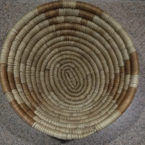 Vtg Hand Woven Cornhusk Coiled Basket Folk Art Native American? Natural Organic Cover