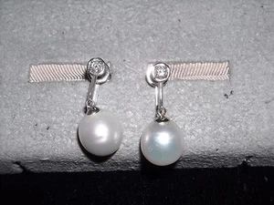 135 Platinum earring 6.2 grams 11 mm pearls post push back .10 ct diamonds - Picture 1 of 5