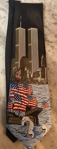 Tie Necktie Twin Towers New York City NYC American Flag World Trade Center USA - Picture 1 of 3