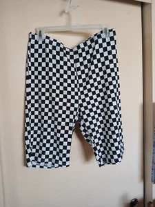 Shein Damen Shorts schwarz-weiß kariert Polyester Elasthan Gr. XL - Bild 1 von 2