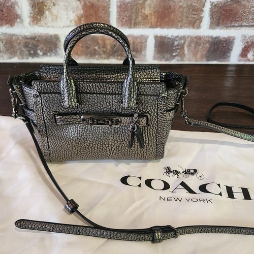 Nuova borsa a tracolla Coach Mini Swagger 15 in pelle di ciottoli grigio metallizzato 54625