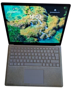 Microsoft Surface Laptop 2 i7 8650U 2.1GHz 8GB RAM 256GB SSD 13.5" 8th 2401 - Picture 1 of 7