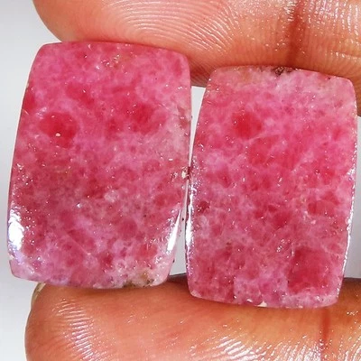 37.95 Cts 100% Natural Rhodonite Pair Cushion Cabochon Gemstone 14x21x4 mm GT-46 - Image 1 of 4