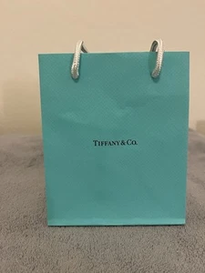 NEU Tiffany & Co. kleine blaue Papier Geschenktüte 5" x 6" x 3" - Bild 1 von 5