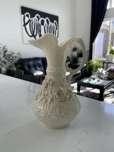 Jarra Belleek Aberdeen Flores Aplicadas Irlanda Raro Ejemplo Marca Verde De Colección - Imagen 1 de 11