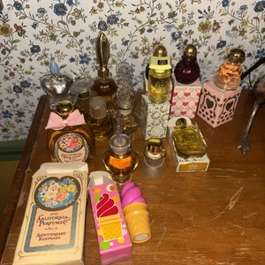 Lote botellas Avon pequeñas vintage - Imagen 1 de 4