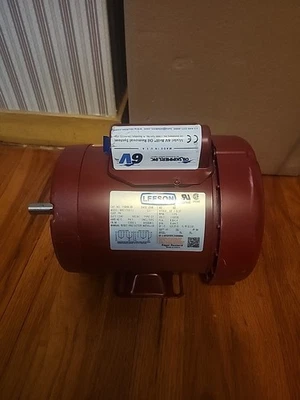Leeson Farm Duty Motor 110086.00 | 1/2 HP | 1725 RPM | 56 Frame | TEFC | New - Image 1 of 2