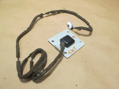 Unidad de antena módulo GPS navegación Hummer H2 2008-2009 15201798 Foto 1 de 4