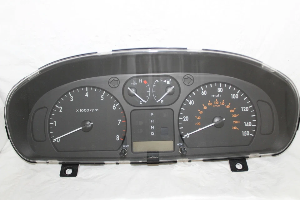 Speedometer Instrument Cluster Dash Panel Gauges 03-06 Kia Optima 61,290 Miles - Image 1 of 4
